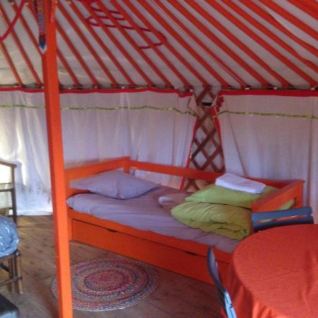 Yourte Mongole Saint-Léger-sur-Dheune Exteriör bild